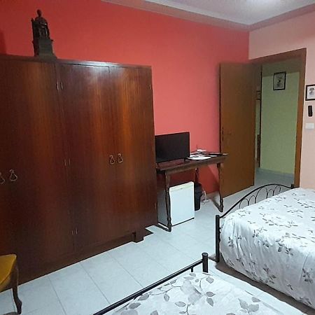 Le Vecchie Mura Apartment Cannara ภายนอก รูปภาพ